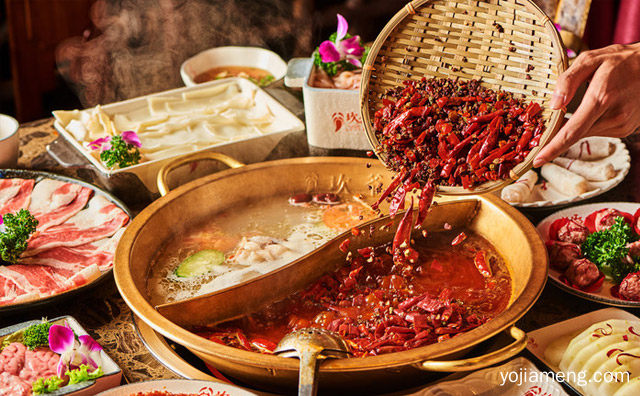 火锅加盟店底料要怎么选择，详细了解一下！