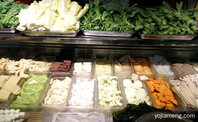 麻辣烫店出现亏损怎么办，干了一年麻辣烫赔钱是什么原因，推荐看！