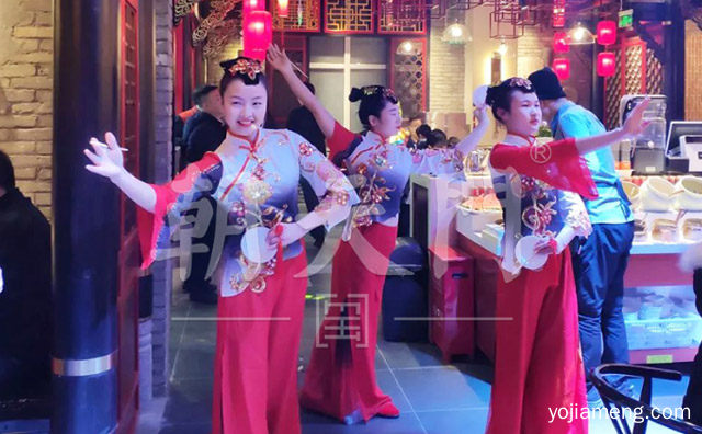 三大方法提高竞争力，重庆老火锅加盟店，值得了解一下？