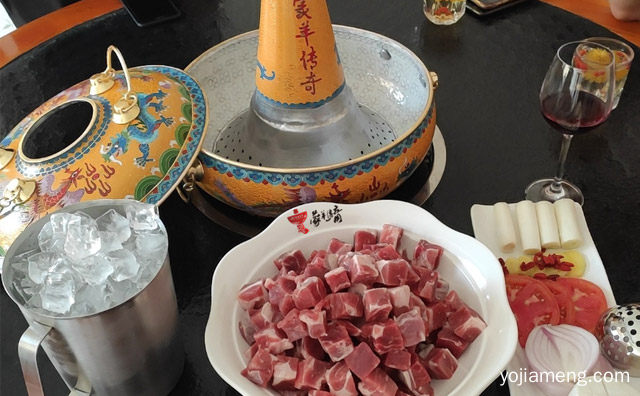 蒙羊传奇冰块煮羊火锅加盟品牌介绍，可以了解一下？