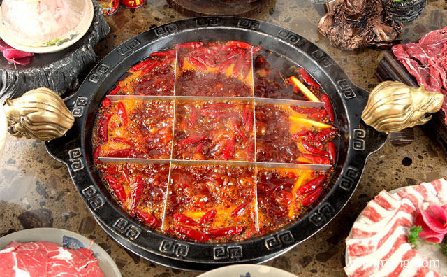 加盟火锅店预算，火锅加盟费怎么算，值得了解！