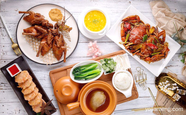 一种起源于香港的快餐食肆，茶餐厅，可以了解一下哈
