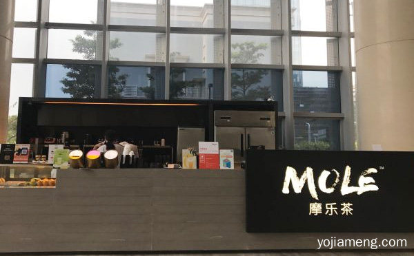 一场特色的发展道路，摩乐奶茶一个特色的餐饮品牌，可以了解一下哈