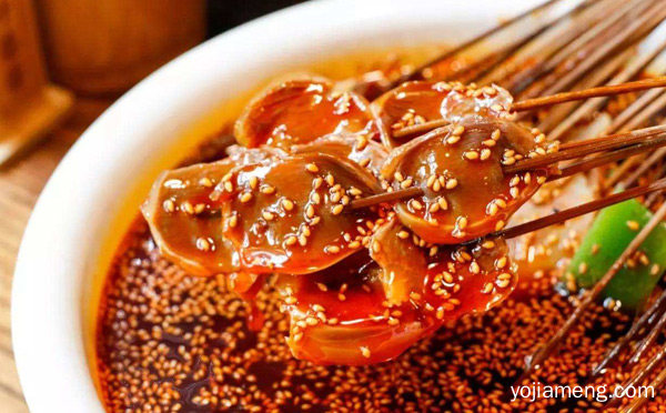 串串香和钵钵鸡的区别，可以了解一下？