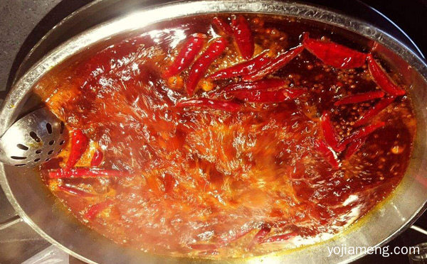 火锅底料哪个牌子好吃，详细了解一下！