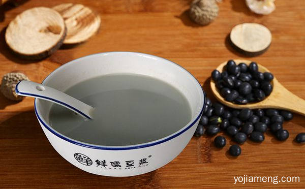 一家以豆浆，鲜儒豆浆，音乐为主打的豆浆店，小吃，详细了解一下！