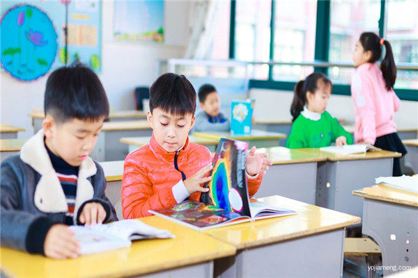 1589445198575691.jpg part-00211-1022_副本.jpg