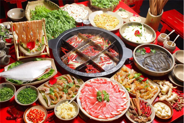 火锅市场庞大，明星做副业都偏爱火锅