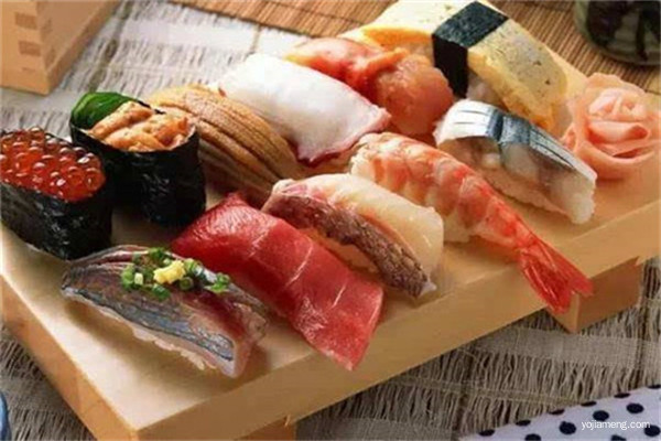 黑眼熊寿司加盟店