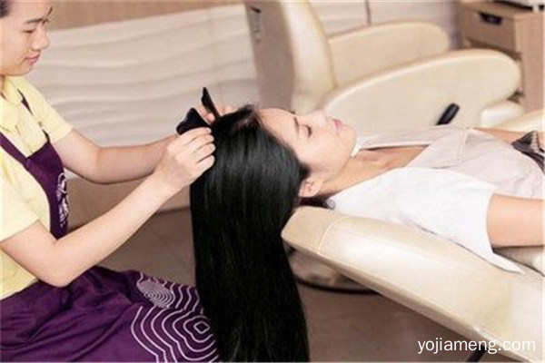 蒙霸养发馆