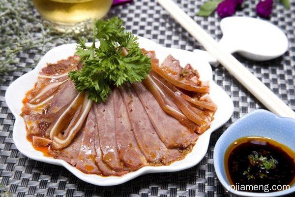 九品锅卤味加盟,卤味加盟,品牌卤味加盟,九品锅卤味加盟费