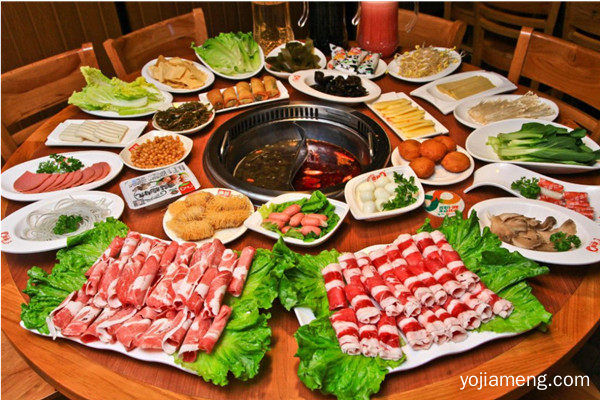 周周嗨火锅食材超市加盟,火锅食材超市加盟,火锅食材超市加盟费,火锅食材超市加盟方式