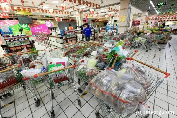 零食实体店